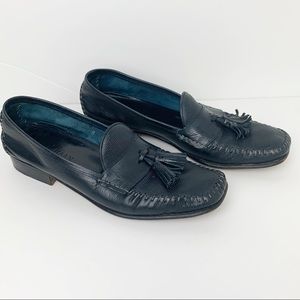 Cole Haan Black Leather Tassel Loafers size 8 AA
